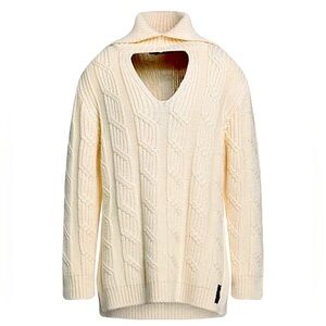 FENDI Turtleneck Hand knit Sweater